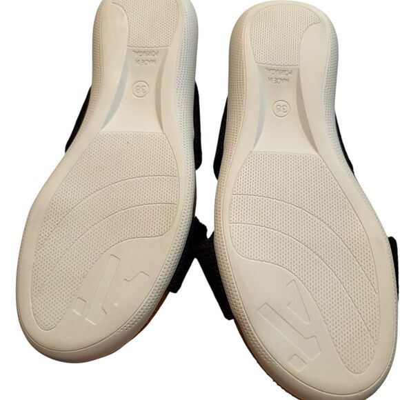 Arcopedico Pantanal Black Cross-Strap Cork Sandals - Picture 4 of 6